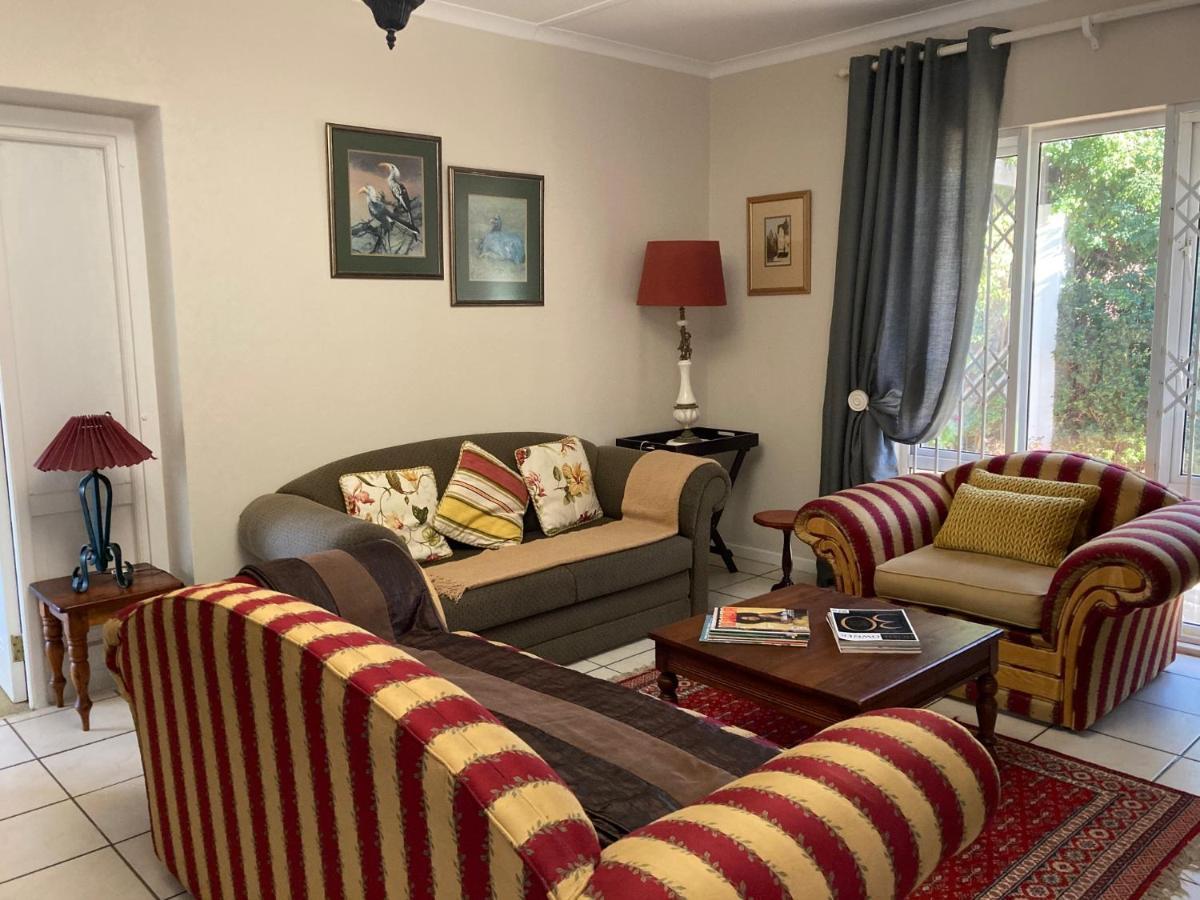 Brown Jug Guest House Hermanus Exterior foto