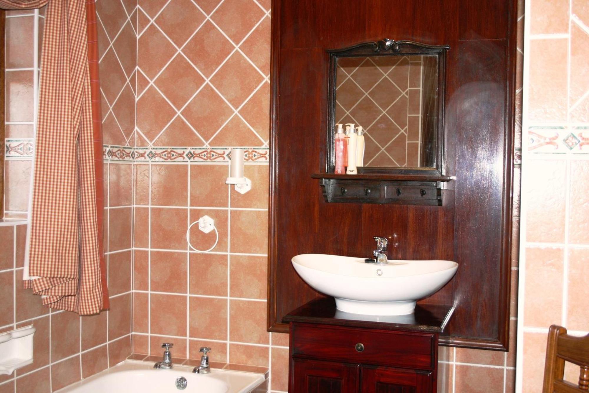 Brown Jug Guest House Hermanus Exterior foto